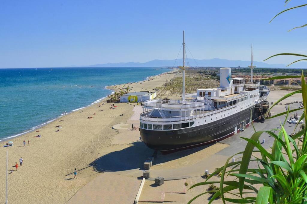 A 500 M De La Plage, Tout Confort Avec Wifi เลอบาร์กาแรส ภายนอก รูปภาพ